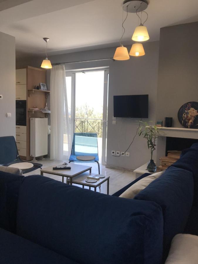 Beautiful Maisonette With A View To The Mountains And The Sea Agia Marina  Zewnętrze zdjęcie