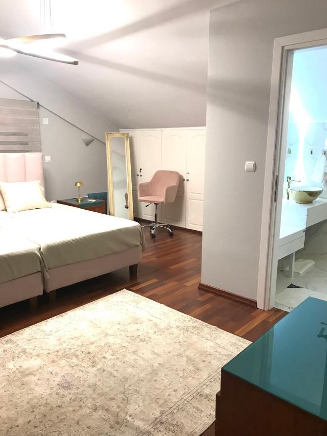 Beautiful Maisonette With A View To The Mountains And The Sea Agia Marina  Zewnętrze zdjęcie