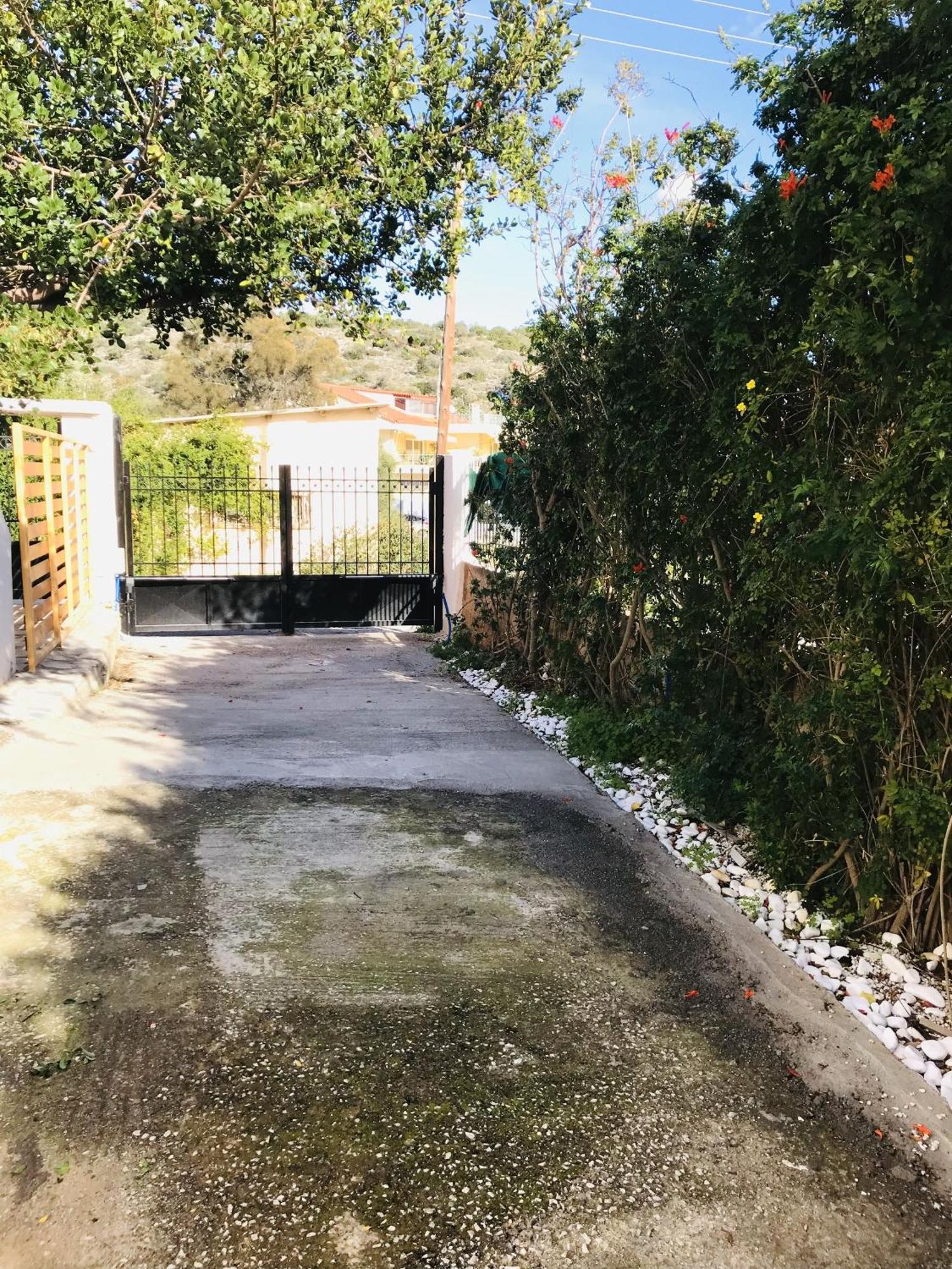 Beautiful Maisonette With A View To The Mountains And The Sea Agia Marina  Zewnętrze zdjęcie